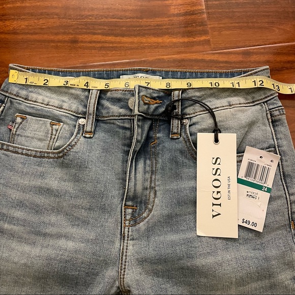 NWT _High waisted High Rise Bermuda .Size 24 - Picture 5 of 9